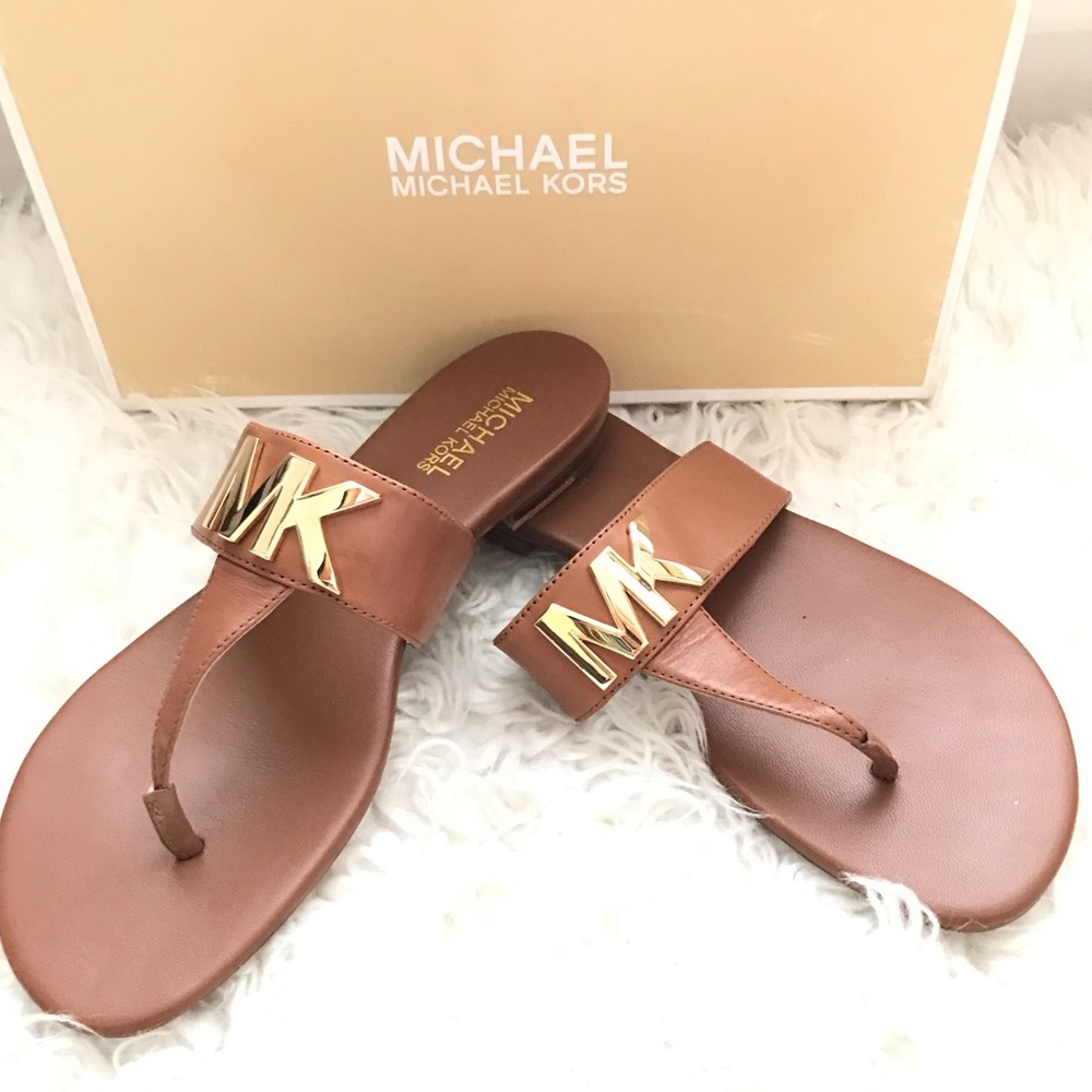 Micheal Kors Thong Sandal